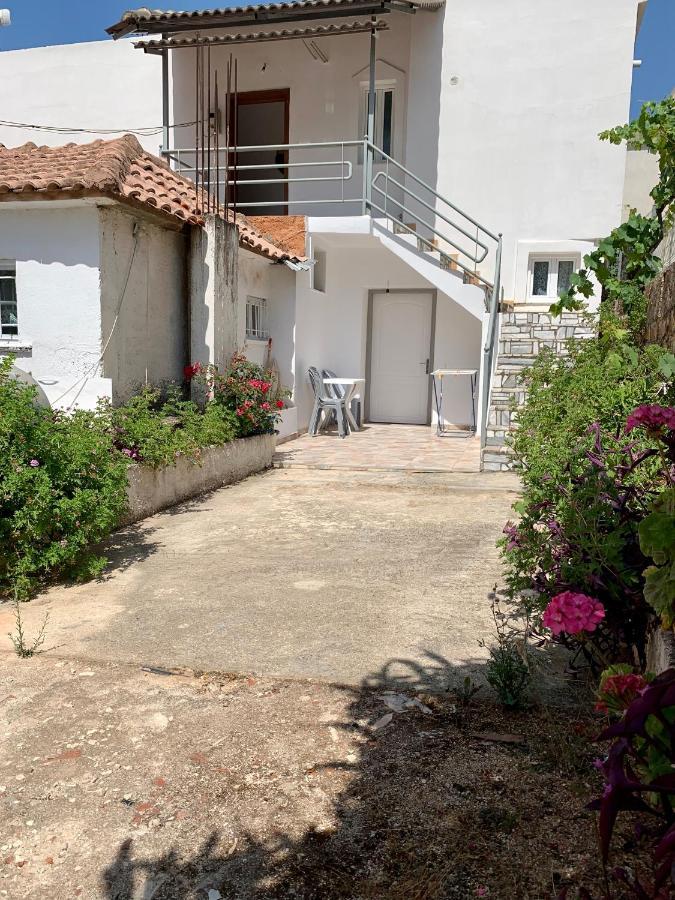 Vaso Apts Sarandë Exterior foto
