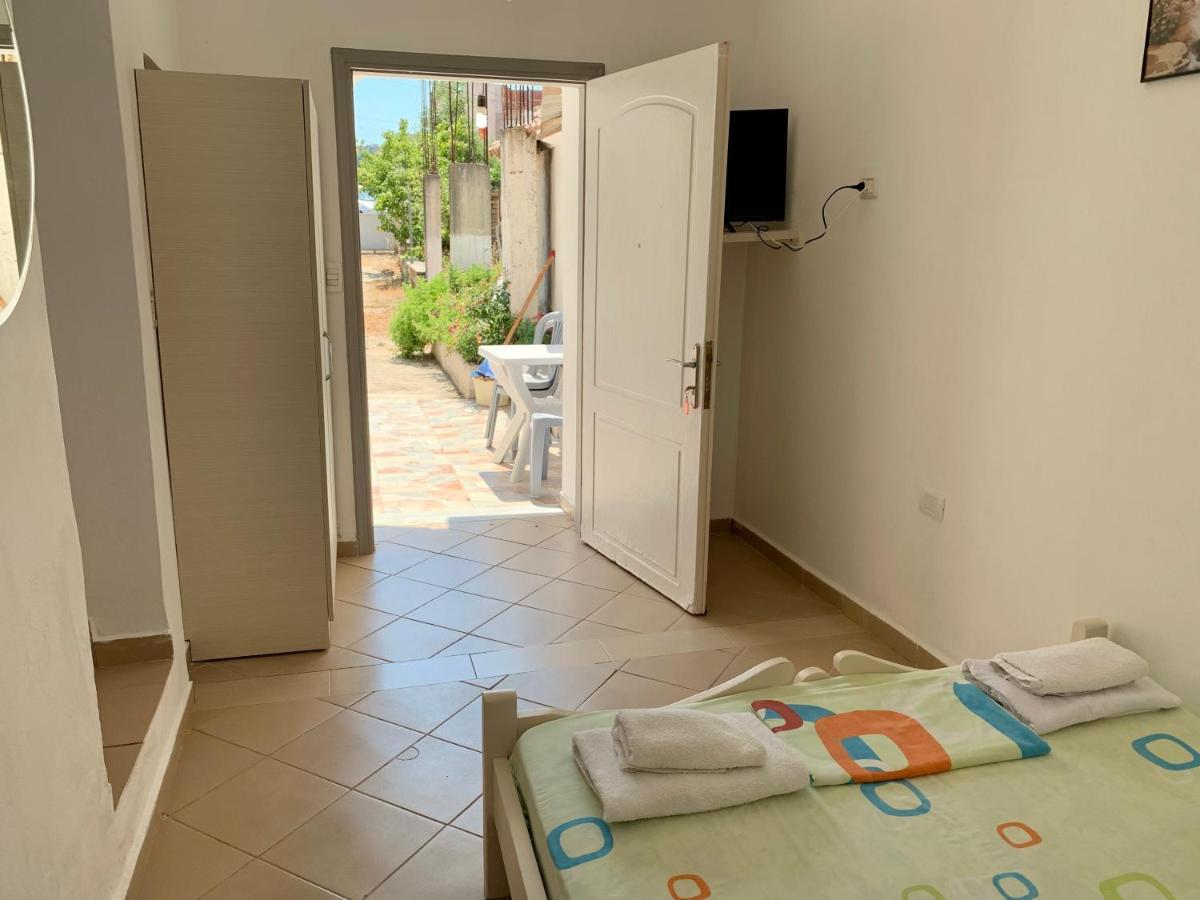 Vaso Apts Sarandë Exterior foto