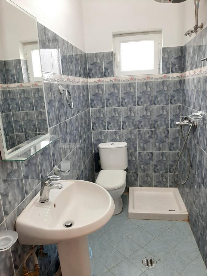 Vaso Apts Sarandë Exterior foto